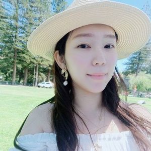 Meet your Posher, Cathy